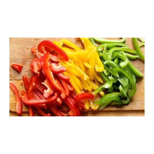 Poivron Coupé 2,5kg – Prêt à l’Emploi pour Vos Recettes | Halal Traders & Services